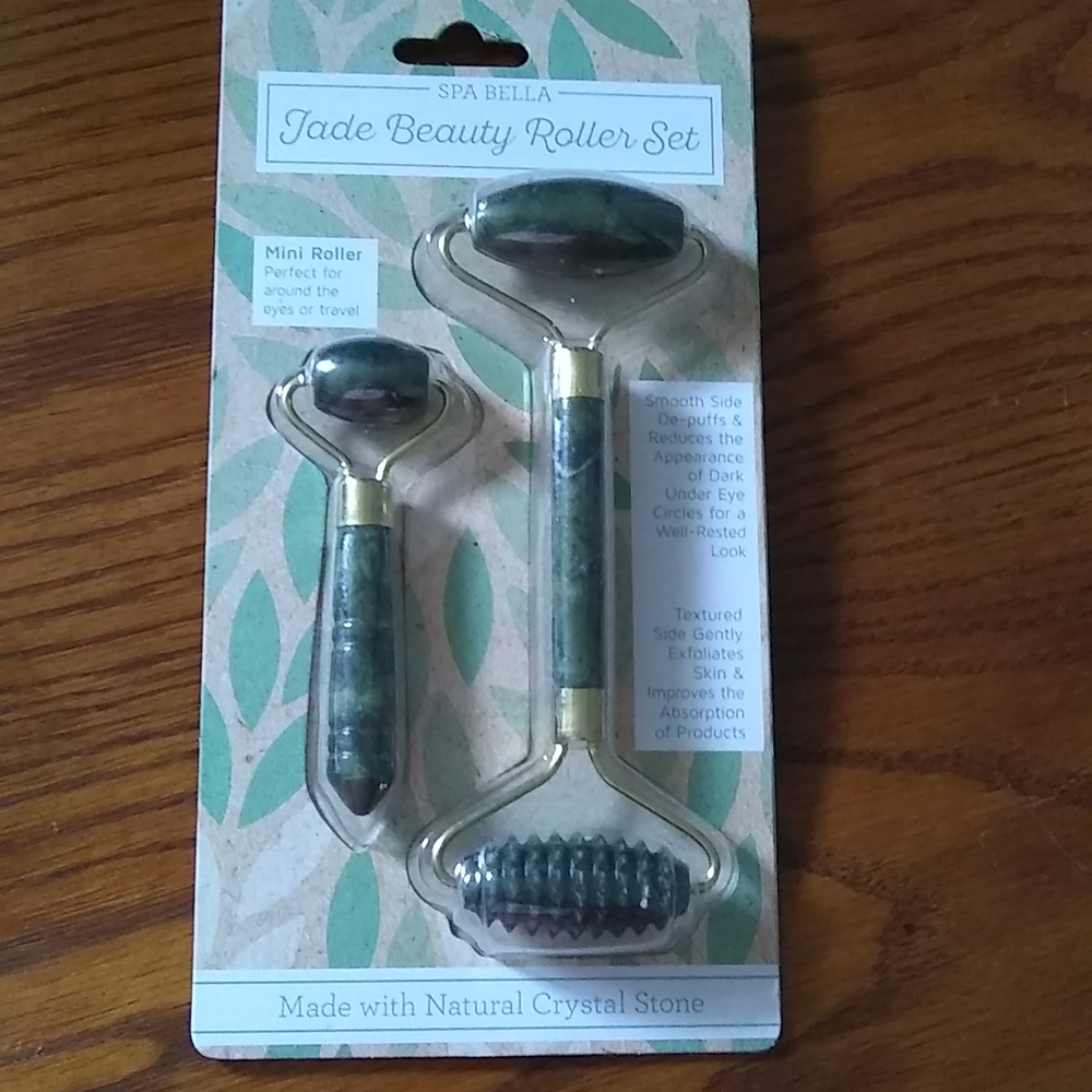Jade Beauty Roller Set NWT